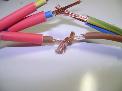 a_connection_5_cable_free_9.JPG